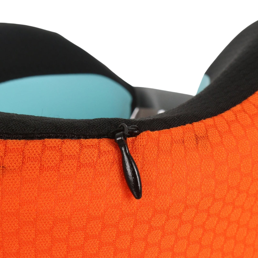 close up of zipper on neck pillow cover for easy removing