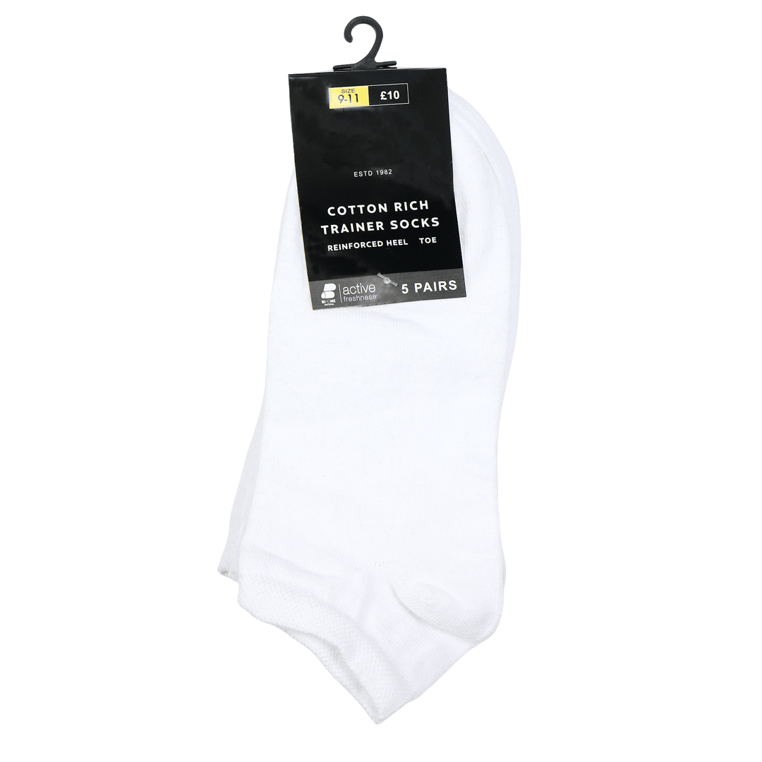 mens cotton rich white trainer socks with reinforced heel and toe in cardboard packaging with hook for hanging in size 9-11, 5 pairs, active freshness