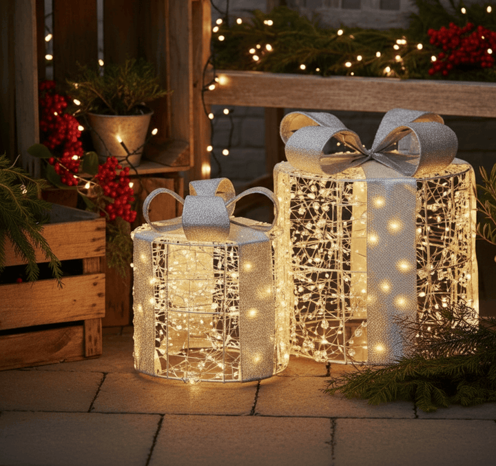 Set of 3 Christmas Gift Box Light Up Decoration Warm White Beads Bows