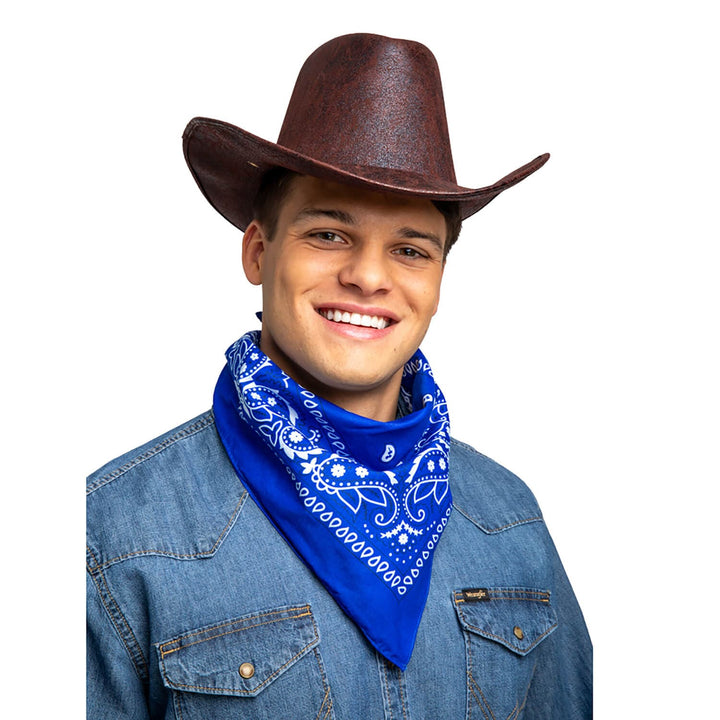 Man wearing a blue and white patterned cowboy bandana and stetson for fancy dress parties