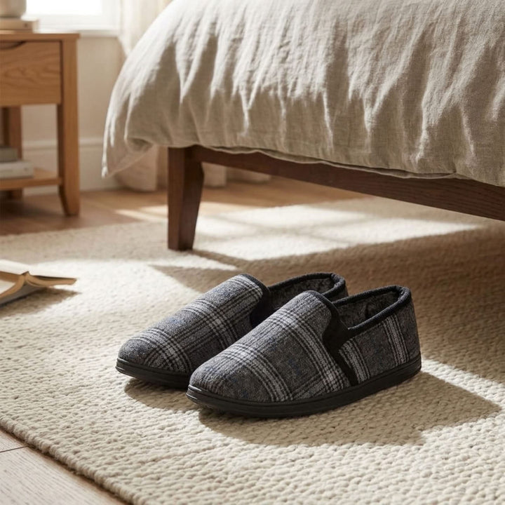 Mens Full Slippers Check Fleece Faux Fur Lining Non-Slip Sole