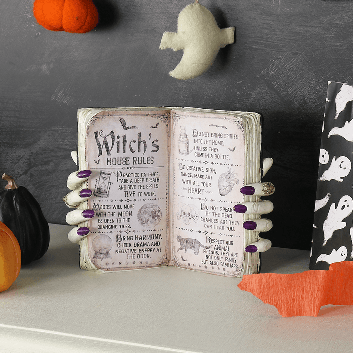 Witch&