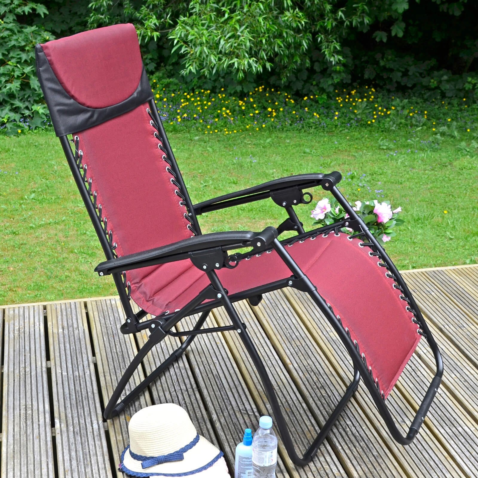 Garden Recliner Chair Zero Gravity Reclining Relaxer Padded Seat in Re XS Stock