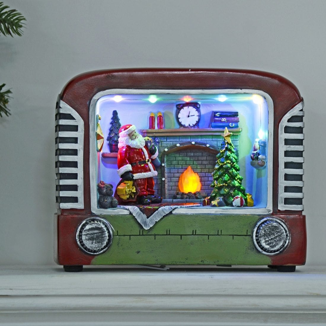 Retro Radio Novelty Musical Christmas Decoration With Lights XSStock