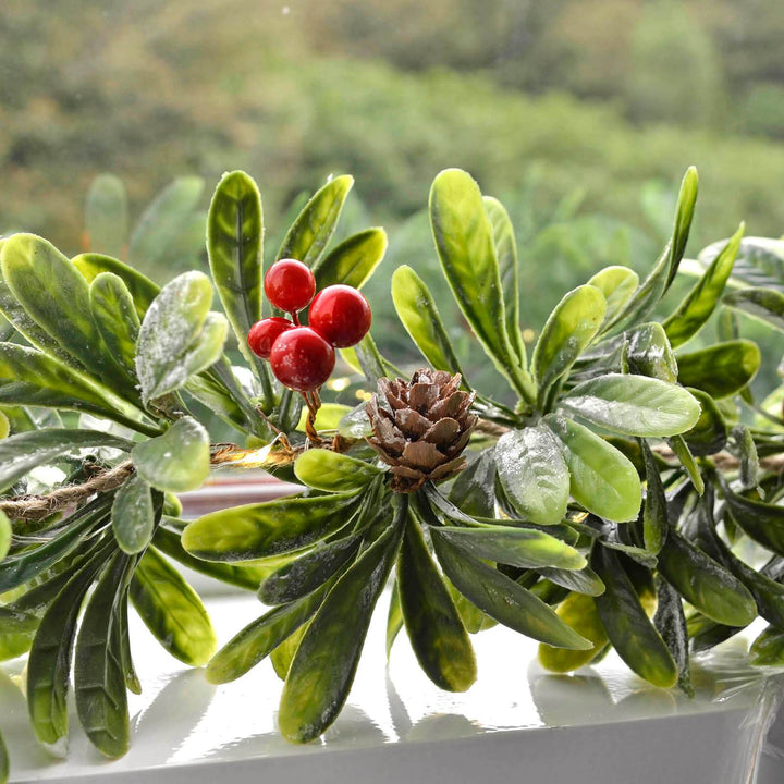 6ft Light Up Christmas Garland Mistletoe Berries Pine Cones