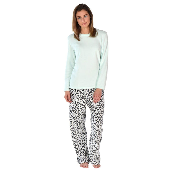 Womens Super Soft Fleece Pyjama Set Assorted Designs Leopard Print / S